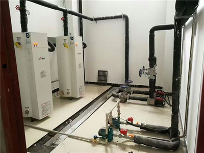 容積式燃氣熱水器安裝